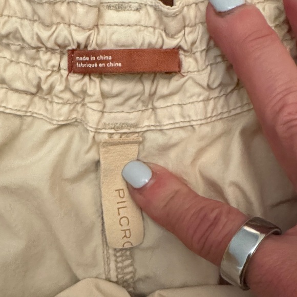 Pilcro Beige Elastic Waist Cargo Pants - Picture 2 of 5